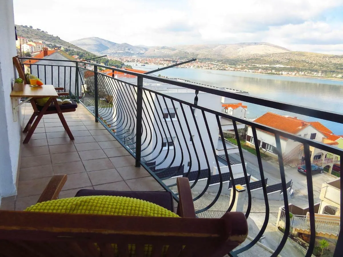 Apartments Barba Trogir Croatia