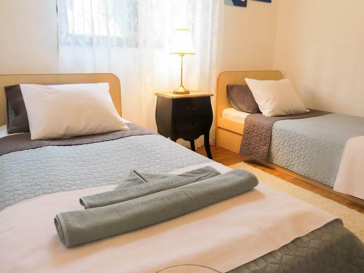 Apartments Barba Trogir Croatia